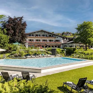 Отель Alpenhof Murnau