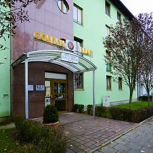 Perlach Allee By Blattl Monaco di Baviera