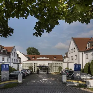 Отель Munich North